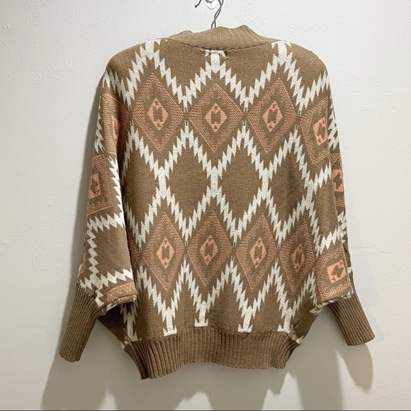 TOBI Women’s Beige Multi Tribal Aztec Knit Cocoon Cardigan Sweater - Picture 3 of 8